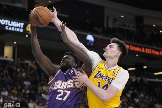 的比赛中 的比赛中