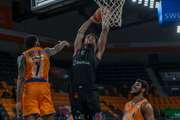 至整个欧洲 至整个欧洲