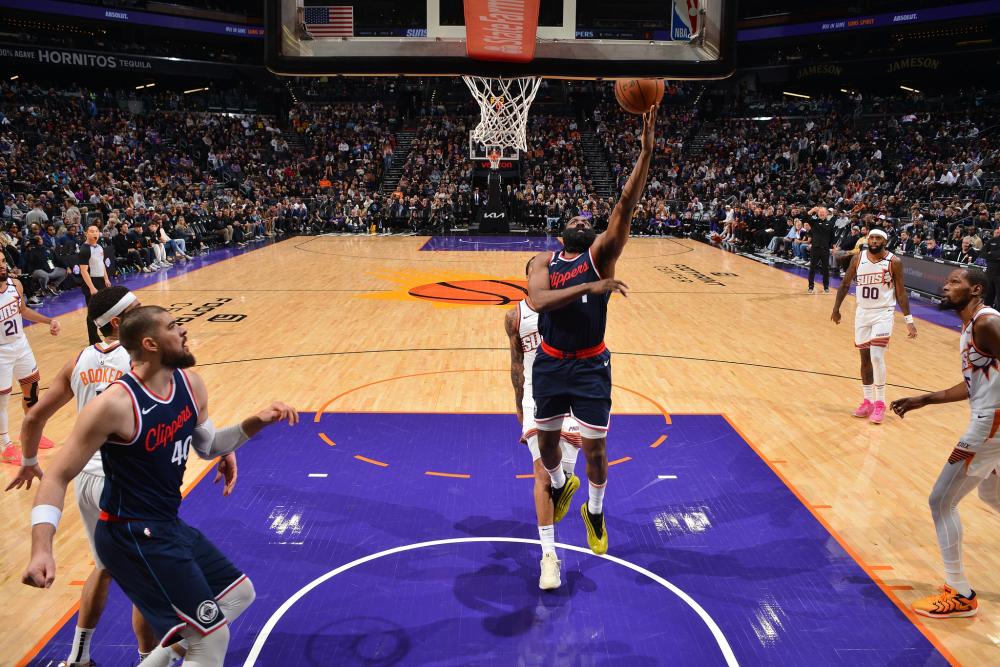 力让他在拥 力让他在拥